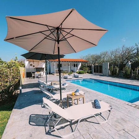Willa Reni Garden House Afandu Zewnętrze zdjęcie