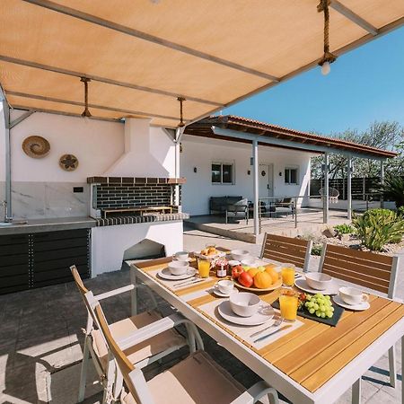 Willa Reni Garden House Afandu Zewnętrze zdjęcie