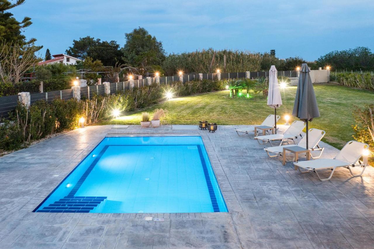 Willa Reni Garden House Afandu Zewnętrze zdjęcie