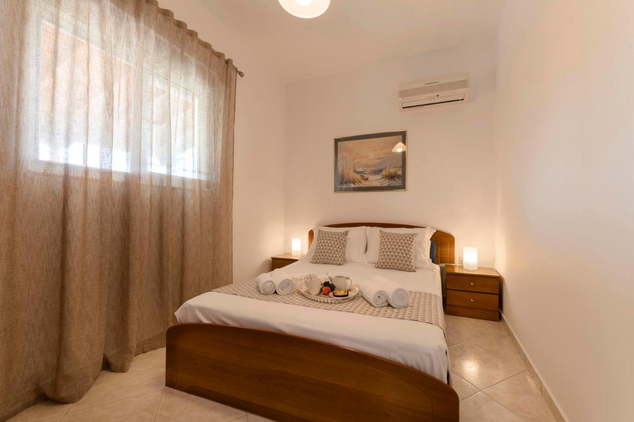 Willa Reni Garden House Afandu Zewnętrze zdjęcie